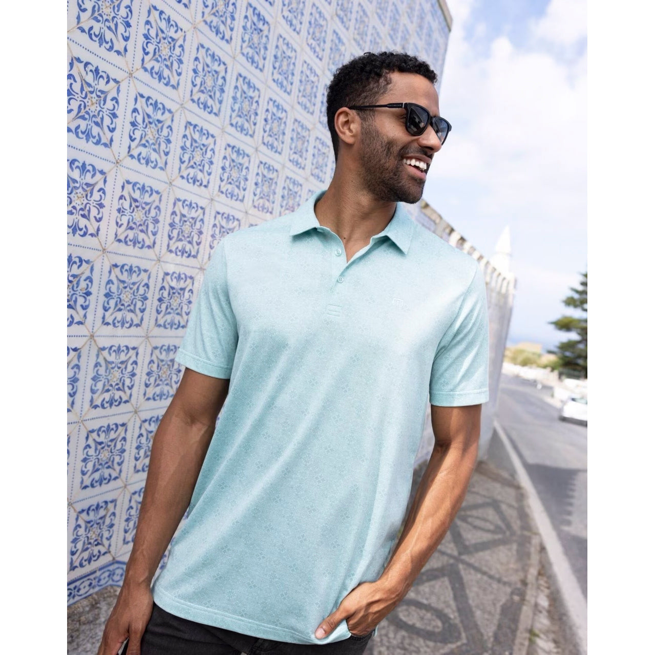 Travis Mathew Acropolis Golf Polo Shirt - Eggshell Blue