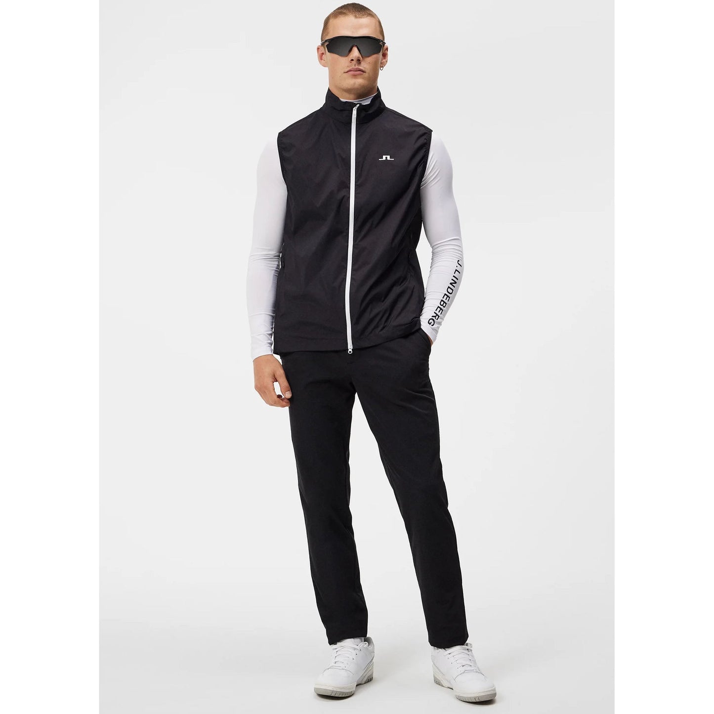 J.Lindeberg Ash Light Packable Golf Vest- Black