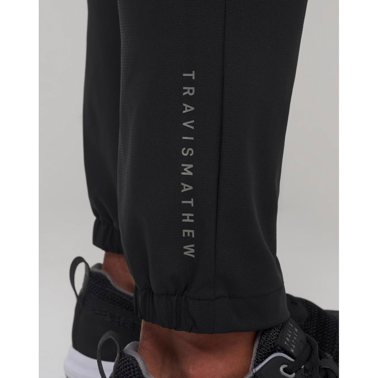 Travis Mathew Open To Close Golf Joggers - Black