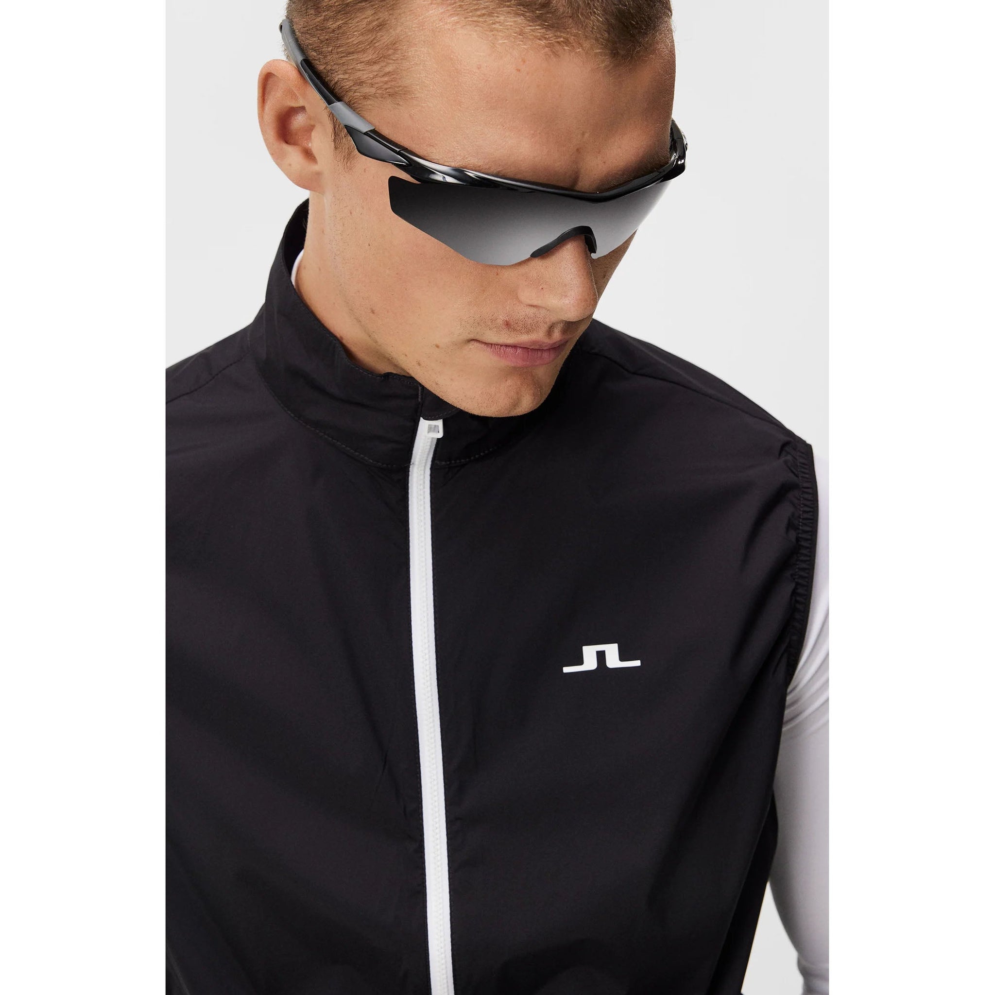 J.Lindeberg Ash Light Packable Golf Vest- Black