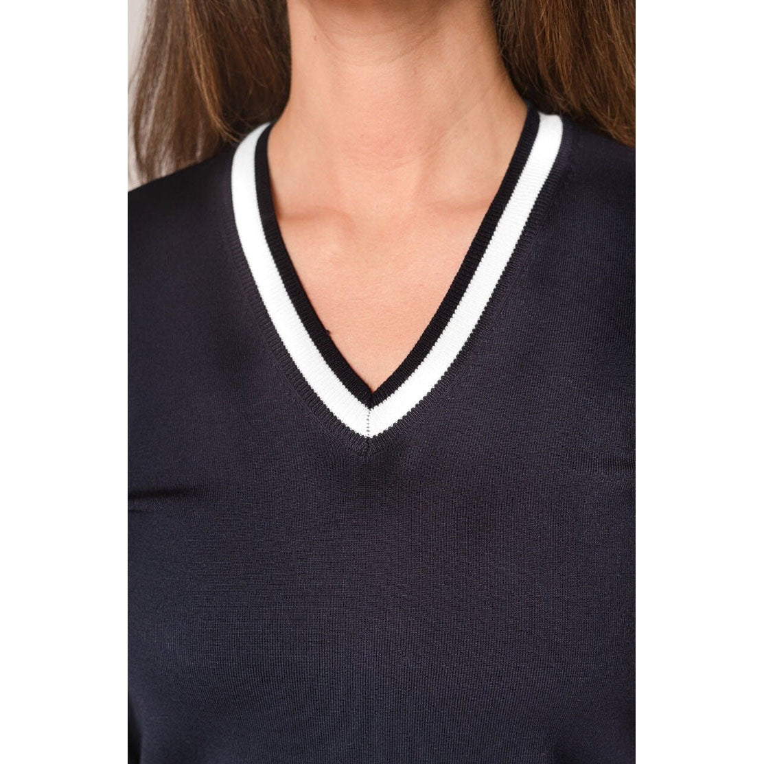 Golftini Women's Fashion V-Neck Sweater - Navy/White